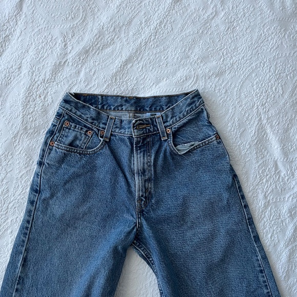 Levi’s 550 Relaxed Fit — 26” X-small — 18 kids - Picture 5 of 6